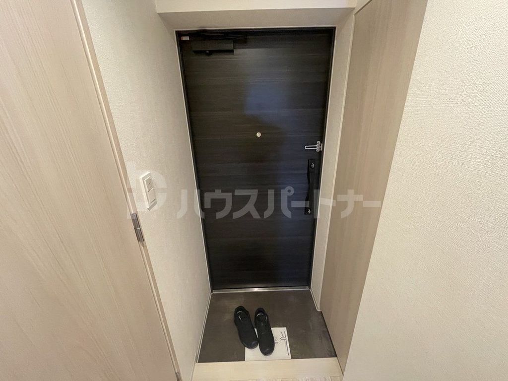 東京メトロ東西線 門前仲町駅 徒歩6分 11階建 築4年の玄関写真