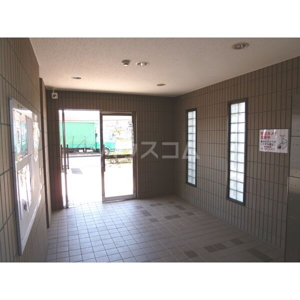 甚目寺マンションの外観写真