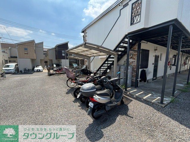 駐車場　駐車場