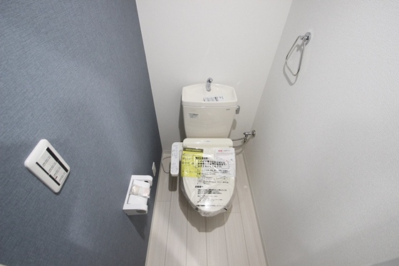 トイレ　※２Ｆの同号室のお部屋です