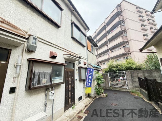 南海本線 石津川駅 徒歩10分 築49年