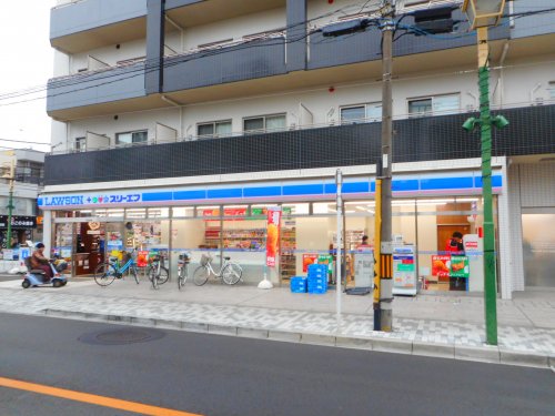 コンビニ　ローソン+スリーエフ（コンビニ）まで350m
