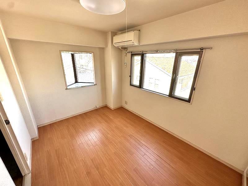 その他部屋・スペース　洋室6帖
