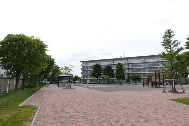UR花川中央の外観写真