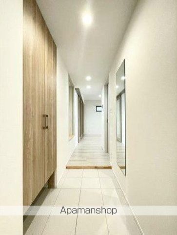 GranDuo代沢5の玄関写真