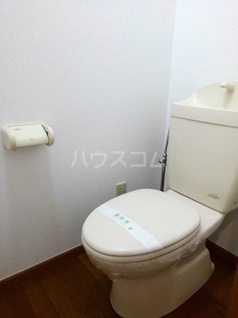 レフィナ-ドDのトイレ写真