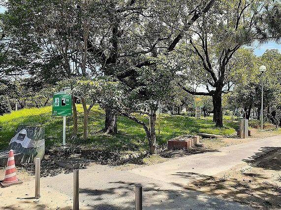公園　沢渡公園（公園）まで411m