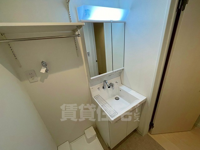 地下鉄千日前線 新深江駅 徒歩10分 3階建 築1年の内装写真