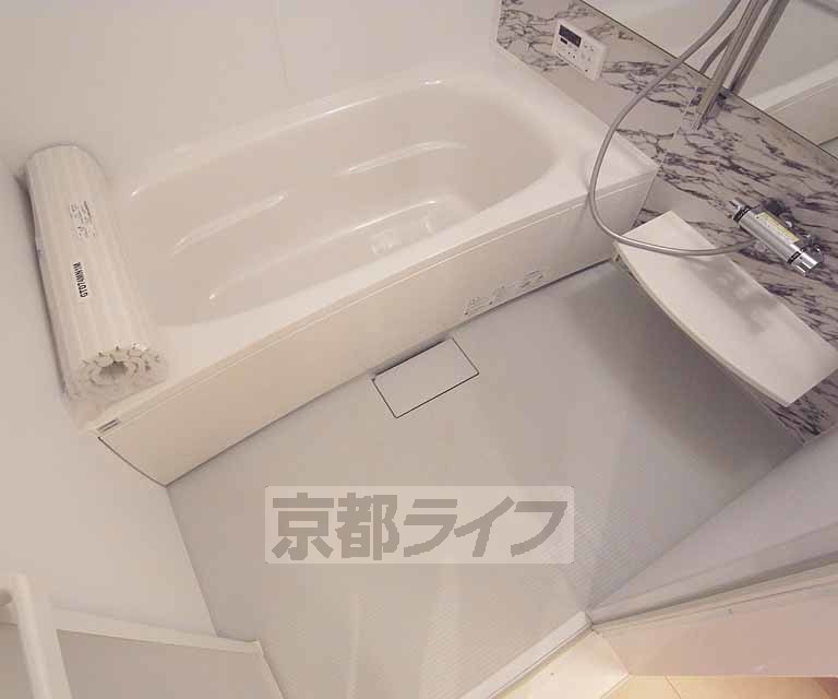 クレールシャトレの風呂写真