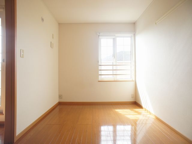 その他部屋・スペース　清潔感のあるきれいな洋間です♪