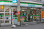 コンビニ　ファミリーマート 西本町一丁目店（コンビニ）まで329m