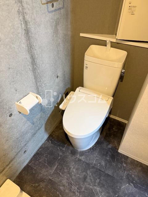 京阪本線 寝屋川市駅 徒歩8分 5階建 築1年のトイレ写真