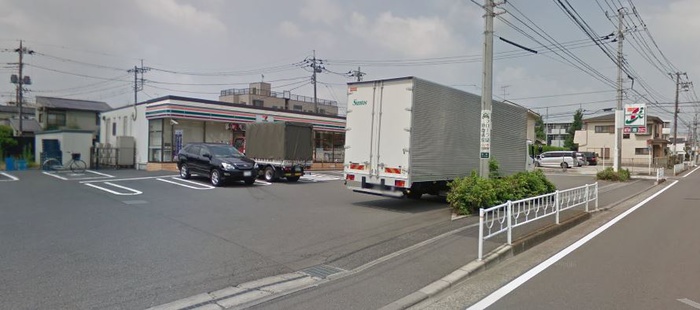 コンビニ　セブンイレブン清新7丁目店（コンビニ）まで307m