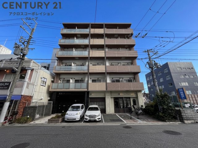 建物外観　オートロック完備で安心のセキュリティ♪