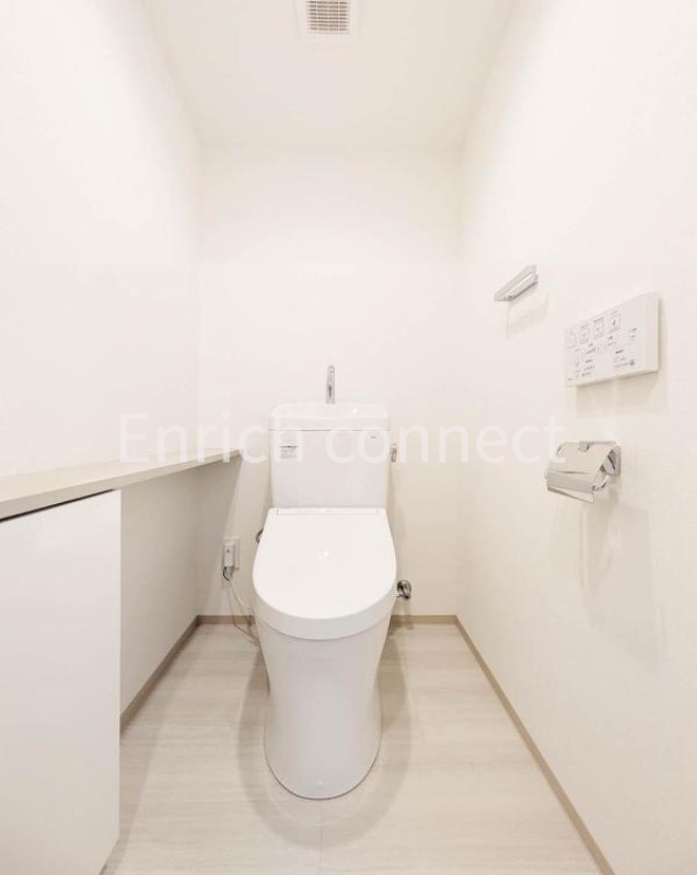 都営浅草線 馬込駅 徒歩4分 7階建 築2年のトイレ写真