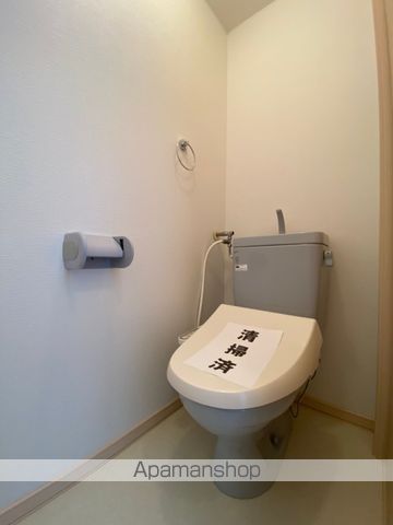 ダコタハウスのトイレ写真
