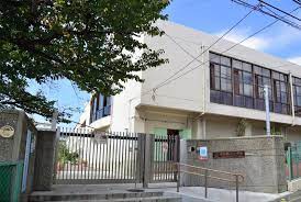 小学校　大田区立馬込第三小学校（小学校）まで229m