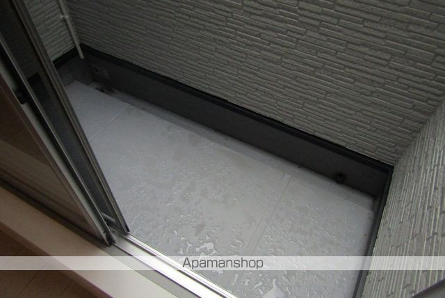 クロスレジデンス布施の内装写真