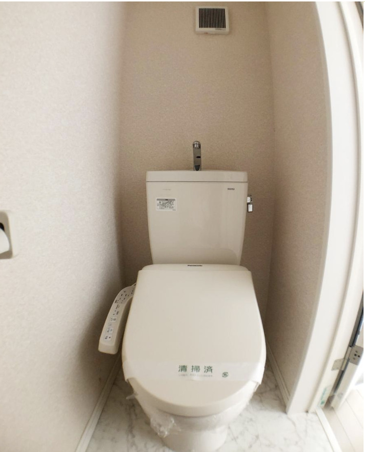 トイレ　別部屋参考写真