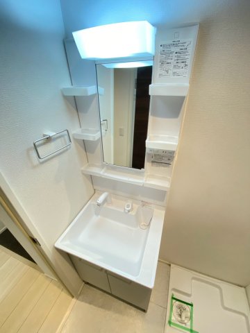 ＪＲ総武線 千葉駅 徒歩14分 3階建 築3年の内装写真