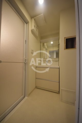 洗面設備　ラフィット松屋町　洗面脱衣所
