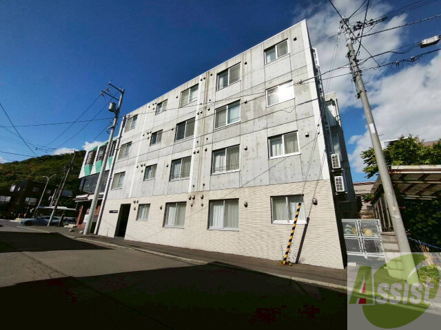 地下鉄東西線 円山公園駅 徒歩12分 築8年
