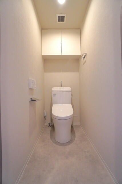 トイレ　シンプルで使いやすいトイレです