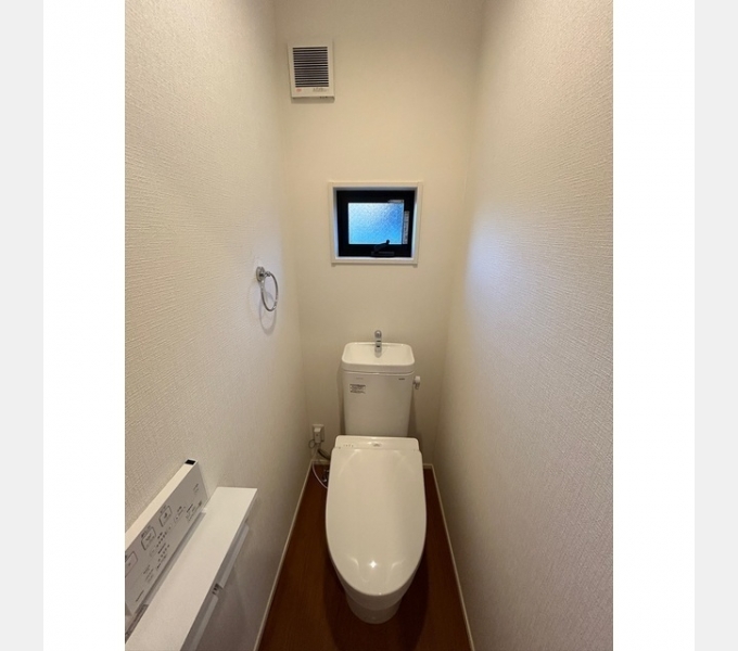 松原5丁目貸家のトイレ写真