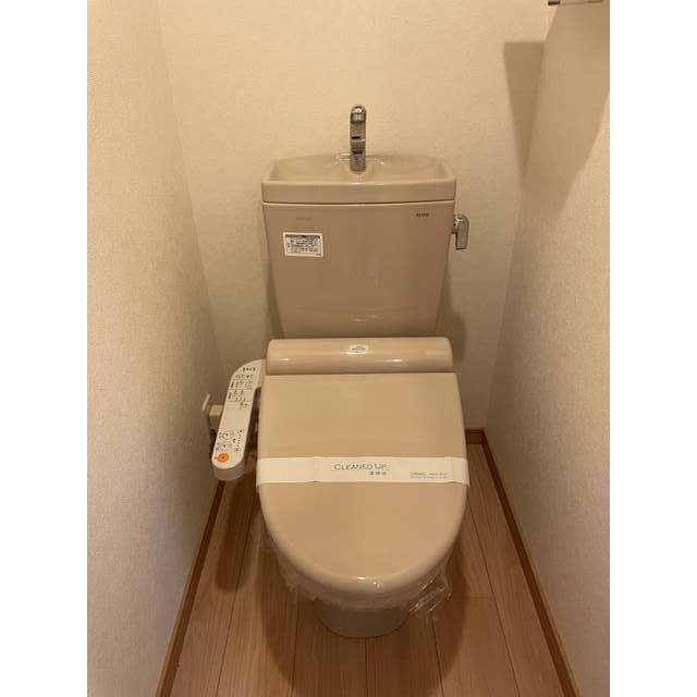 ルーブル川崎中丸子のトイレ写真