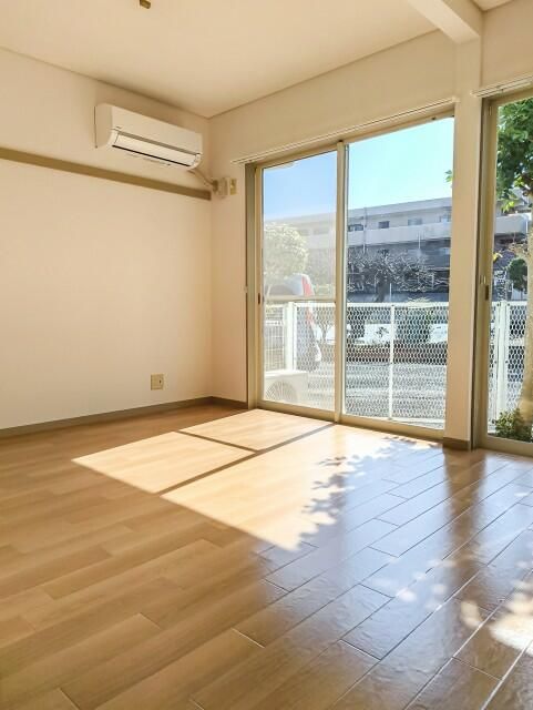 コーポ太平台の居間写真