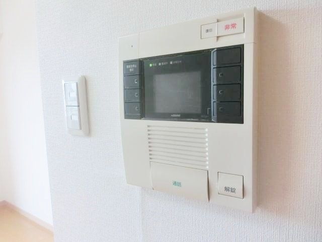 その他設備　ＴＶモニターホン完備