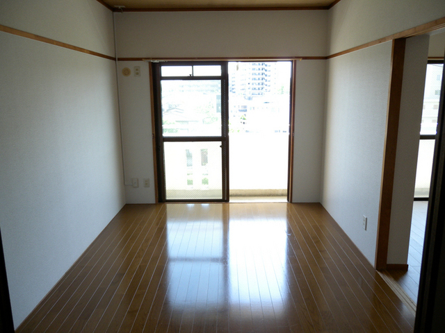 その他部屋・スペース　D号室の写真を使用しています。
