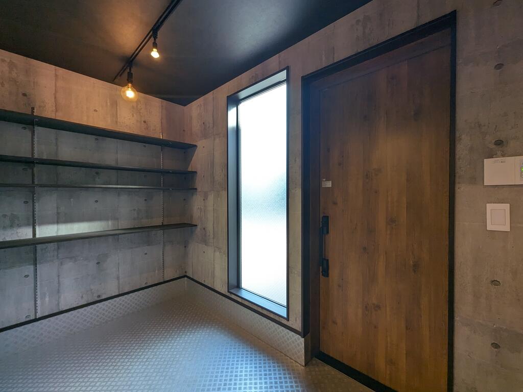 玄関　FONTINUE KICHIJOJI　フォンティニュー吉祥寺