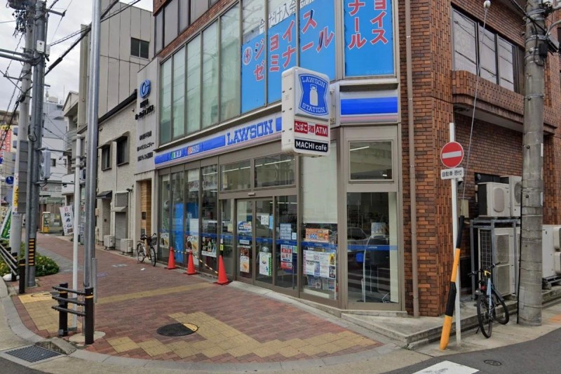 コンビニ　ローソン 北区上飯田駅店（コンビニ）まで508m