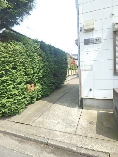 エントランス　エントランス