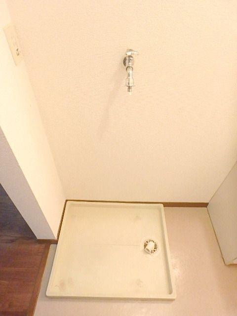 洗面設備　洗濯機置場