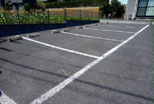 駐車場　現況優先