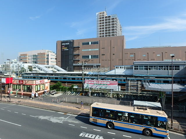 ショッピングセンター　CIAL　PLAT東神奈川（ショッピングセンター）まで409m