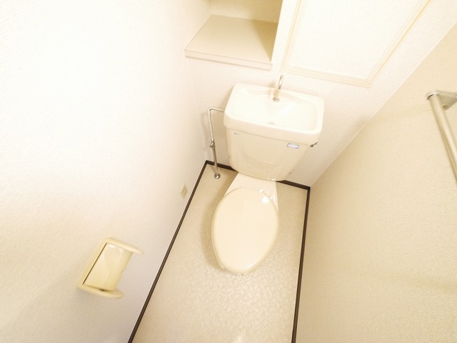 【タワー・ア・ラ・モードのトイレ】
