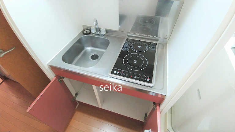 キッチン　2口電気コンロ完備　同タイプ室内