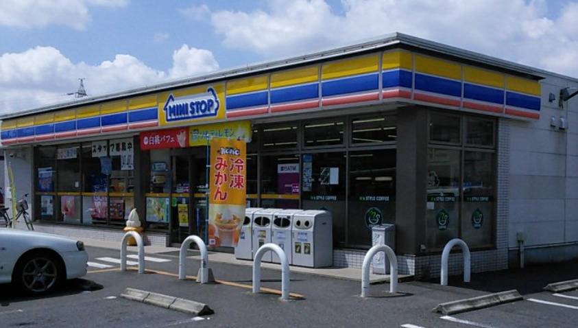 コンビニ　セブン-イレブン 八千代大和田北店（コンビニ）まで58m