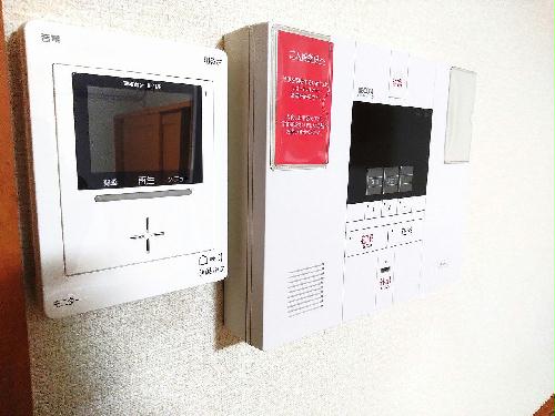 セキュリティ　モニター付インターホンもあって安心♪