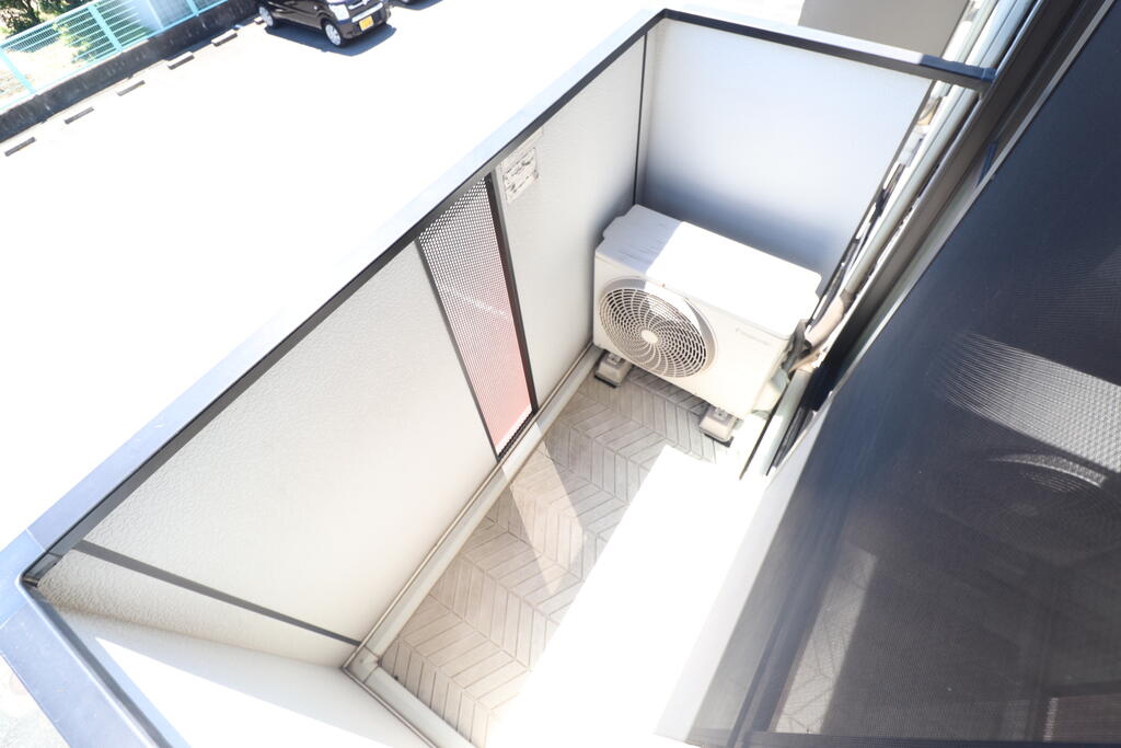 バルコニー　バルコニー