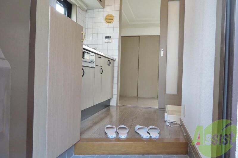 玄関　玄関から見た景色はこちらですいかがでしょうか。