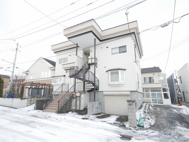 北海道札幌市西区西野六条５（アパート）の賃貸物件の外観