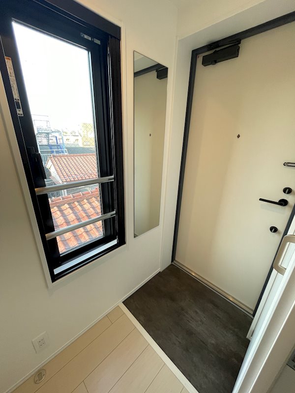 玄関　別部屋参考写真