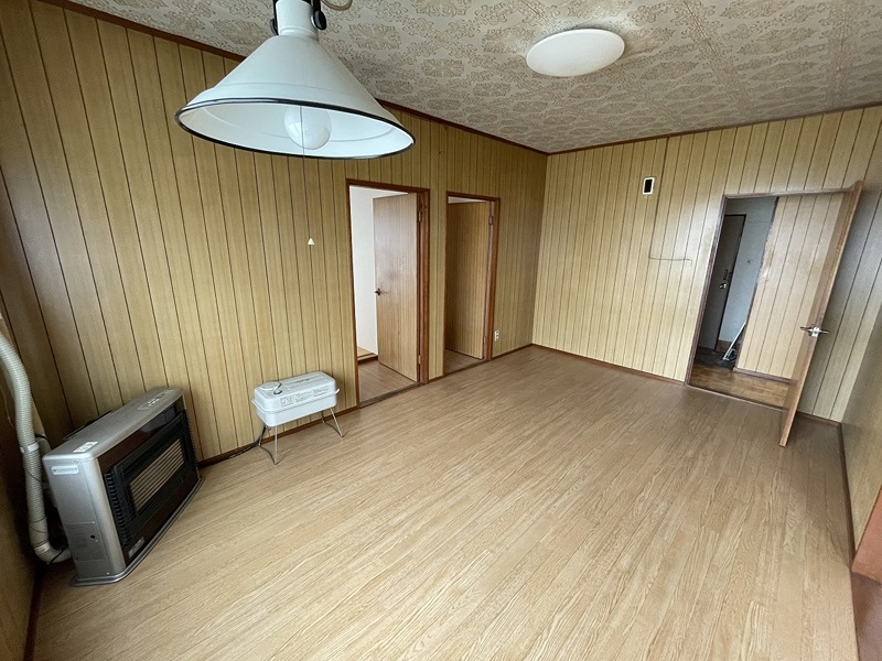 居室・リビング　洋室（8帖）の様子