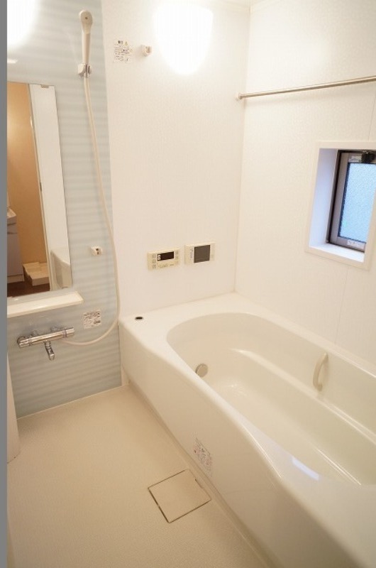 バス・シャワールーム　図面と現状に相違がある場合には現状を優先