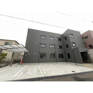 【K-1榴ヶ岡の建物外観】