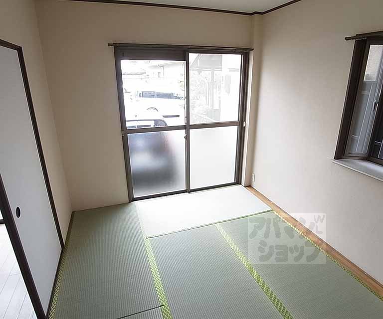 居室・リビング　和室